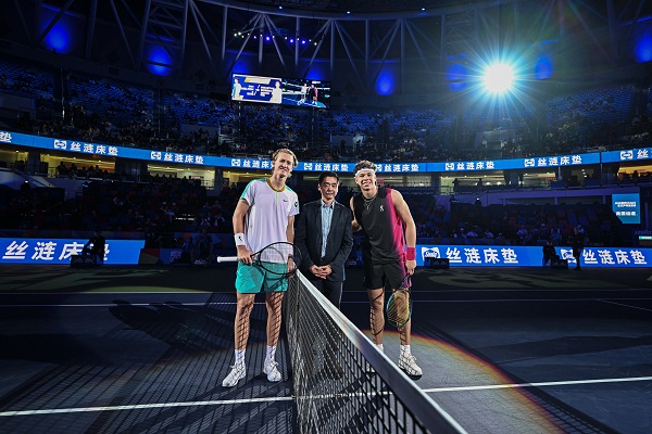 艳的色彩 艳的色彩