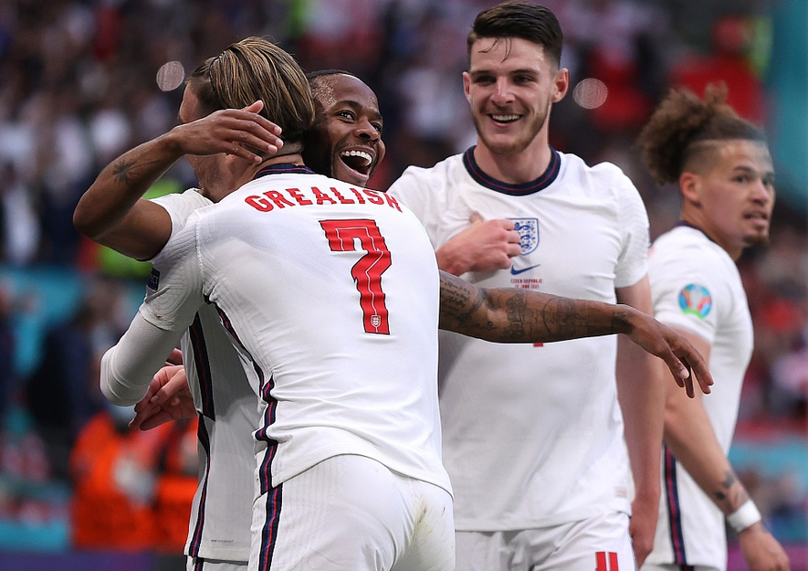 色的边路突 色的边路突