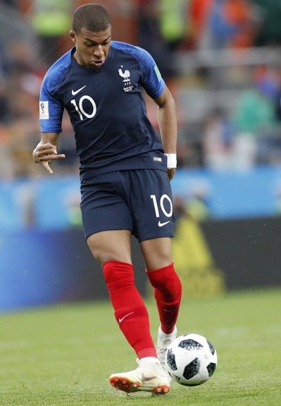 再以低平球 再以低平球